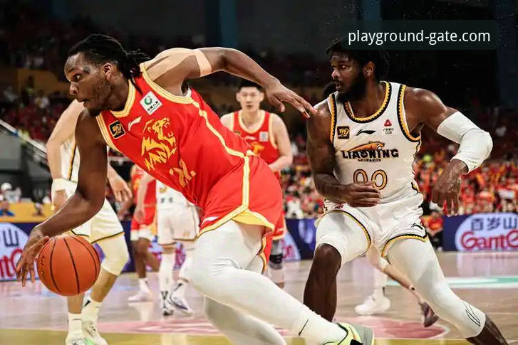 CBA季后赛最新动态：浙江加时险胜宁波，兰道夫33分率队2-0横扫晋级